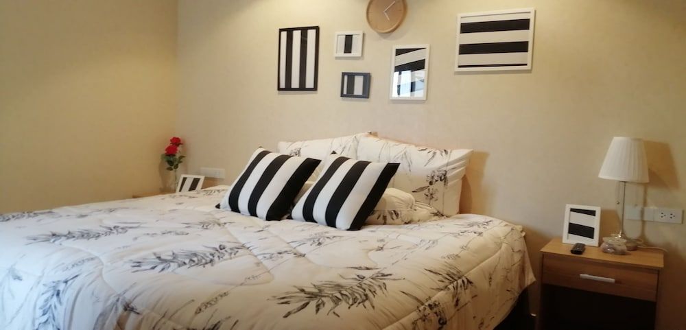 Бангкок: Pentafield Suiton by Paxton Apartment bangkok