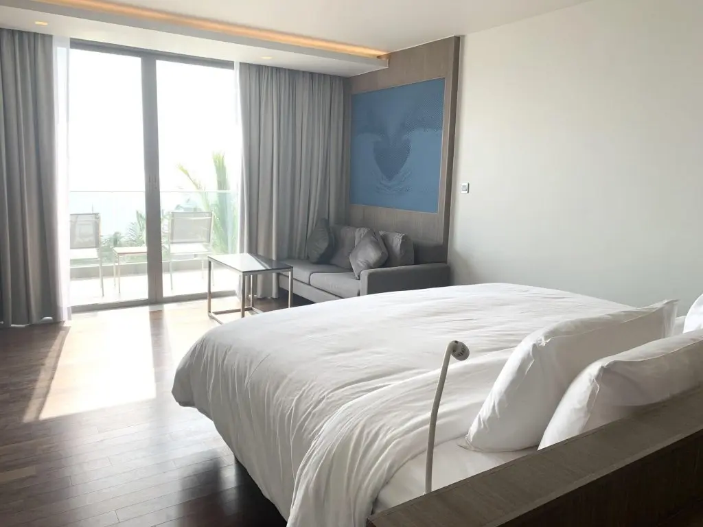 Патонг: Oceanfront Beach Resort