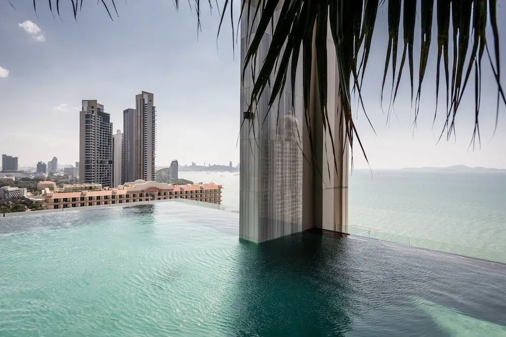 Паттайя: The Riviera Wongamat by GrandisVillas