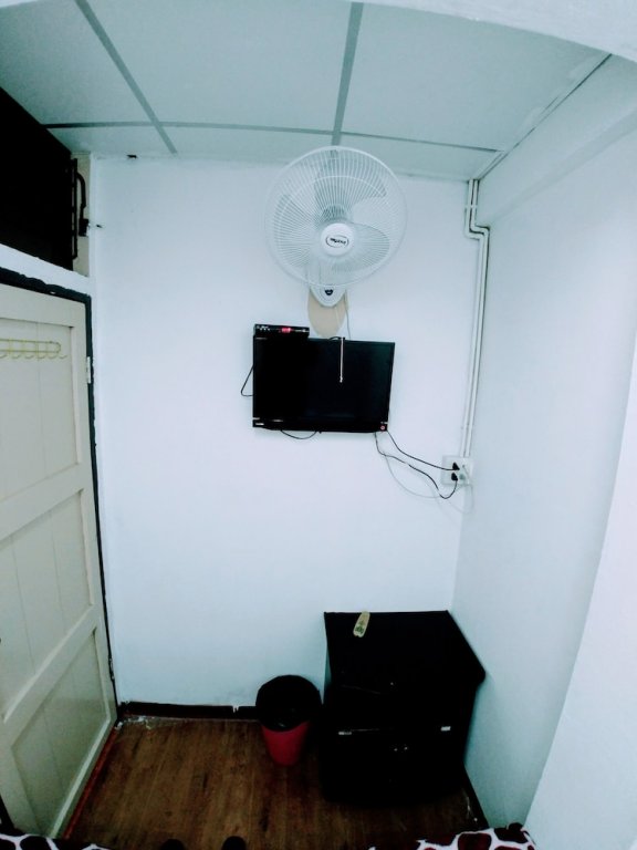Бангкок: Zuzu Hostel