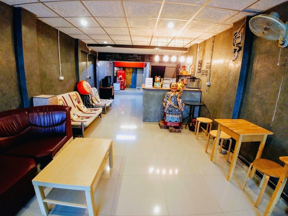 Бангкок: Zuzu Hostel