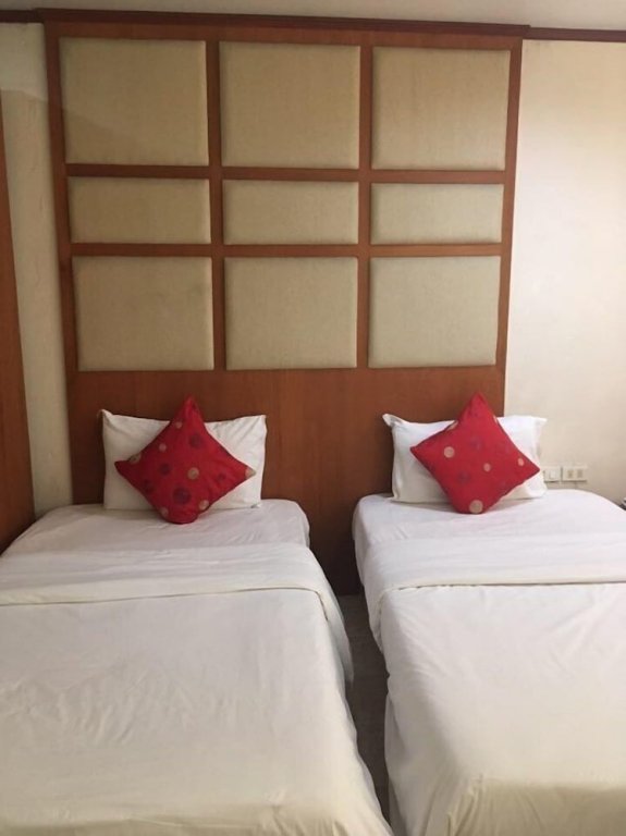 Бангкок: Siam Inn