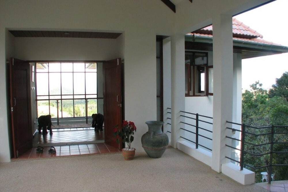 Самуи: 6 Bedroom Sea View Villas Kai Muk Mussourie
