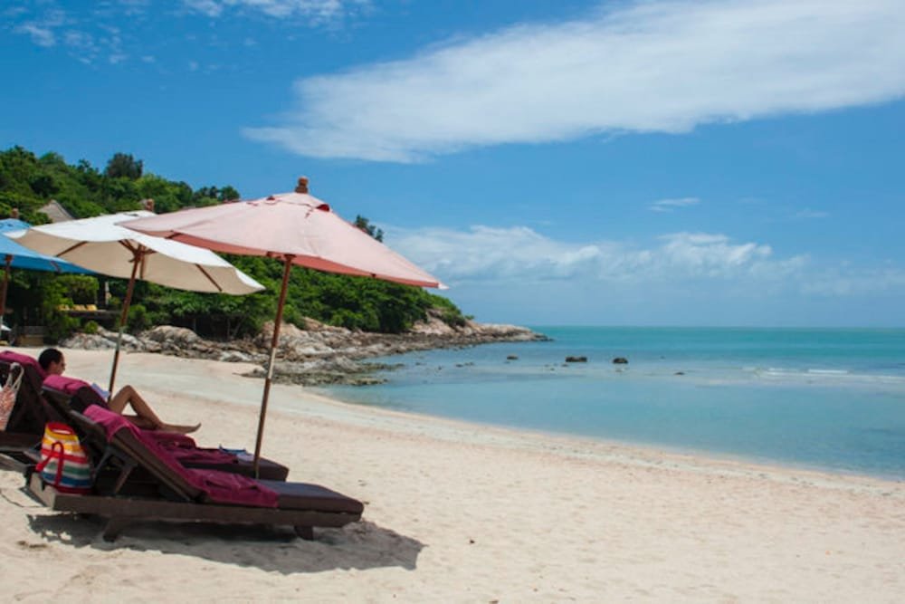 Самуи: 5 Bedroom Beach Front Villa on Samrong Bay