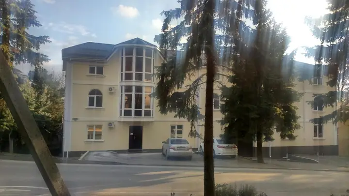 Пятигорск: Меблированные комнаты на Пастухова 1