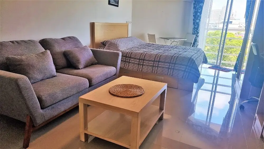Паттайя: "sea View Apartment on Jomtien Beach Pattaya"