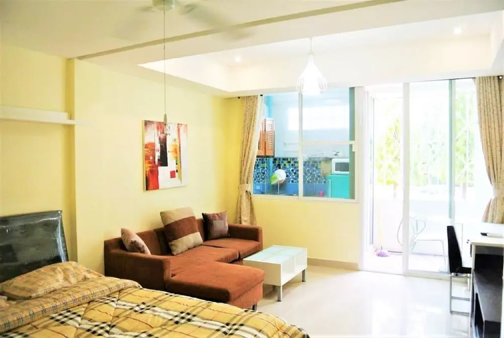 Паттайя: Spanish place central Pattaya great location for nightlife