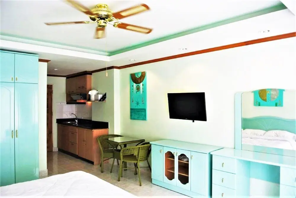 Паттайя: View Talay 1B Pattaya Popular Complex Large Pool Modern Studio Apartment