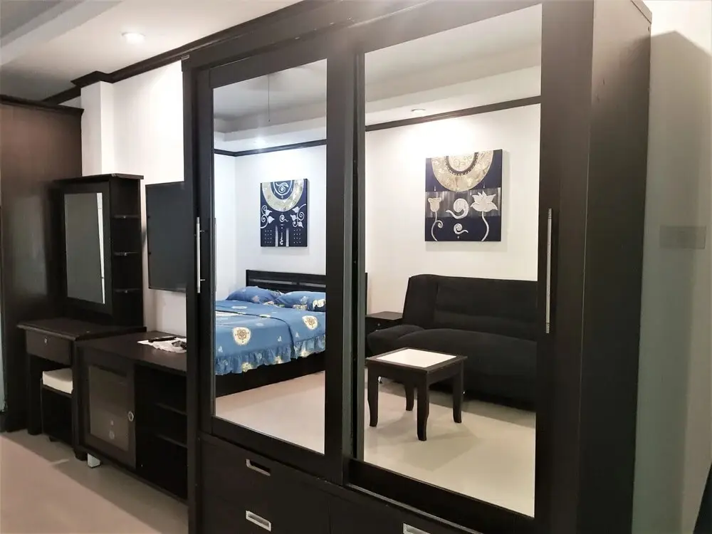 Паттайя: Baan Suan Lalana Td Large Modern Studio With Garden View Pattaya