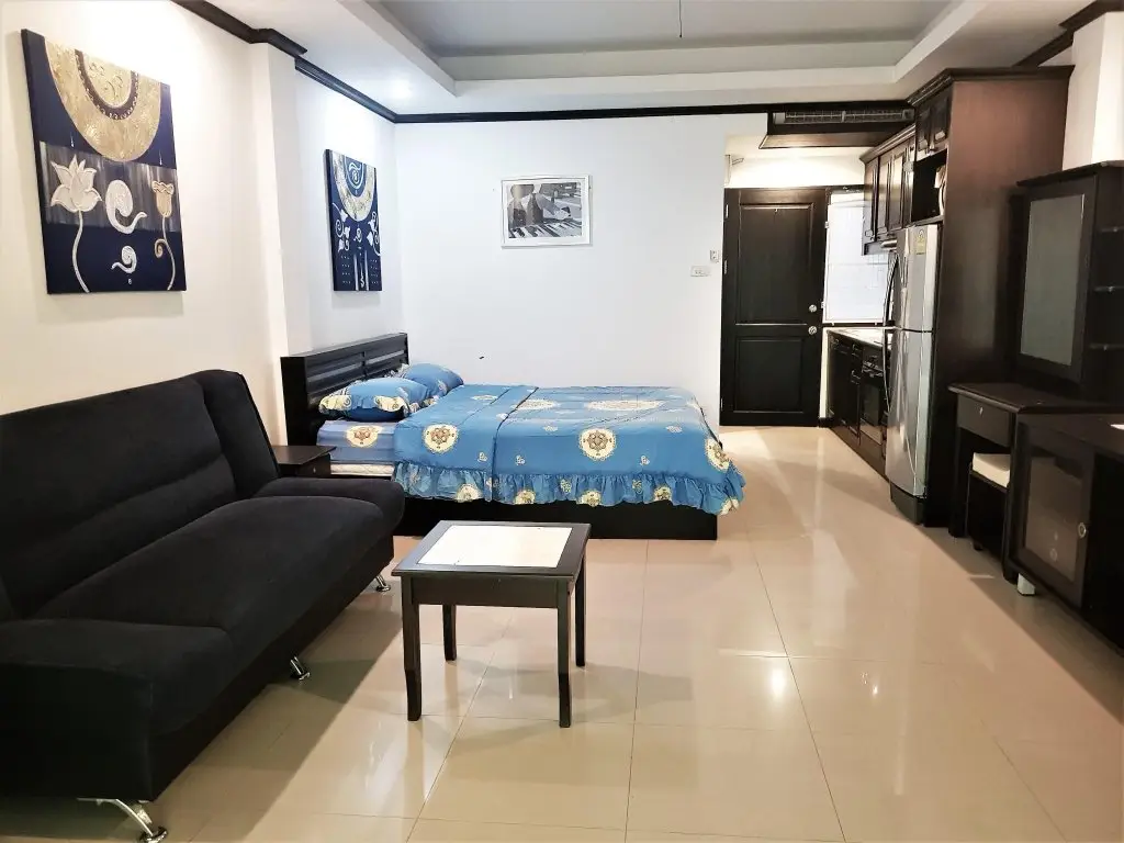 Паттайя: Baan Suan Lalana Td Large Modern Studio With Garden View Pattaya