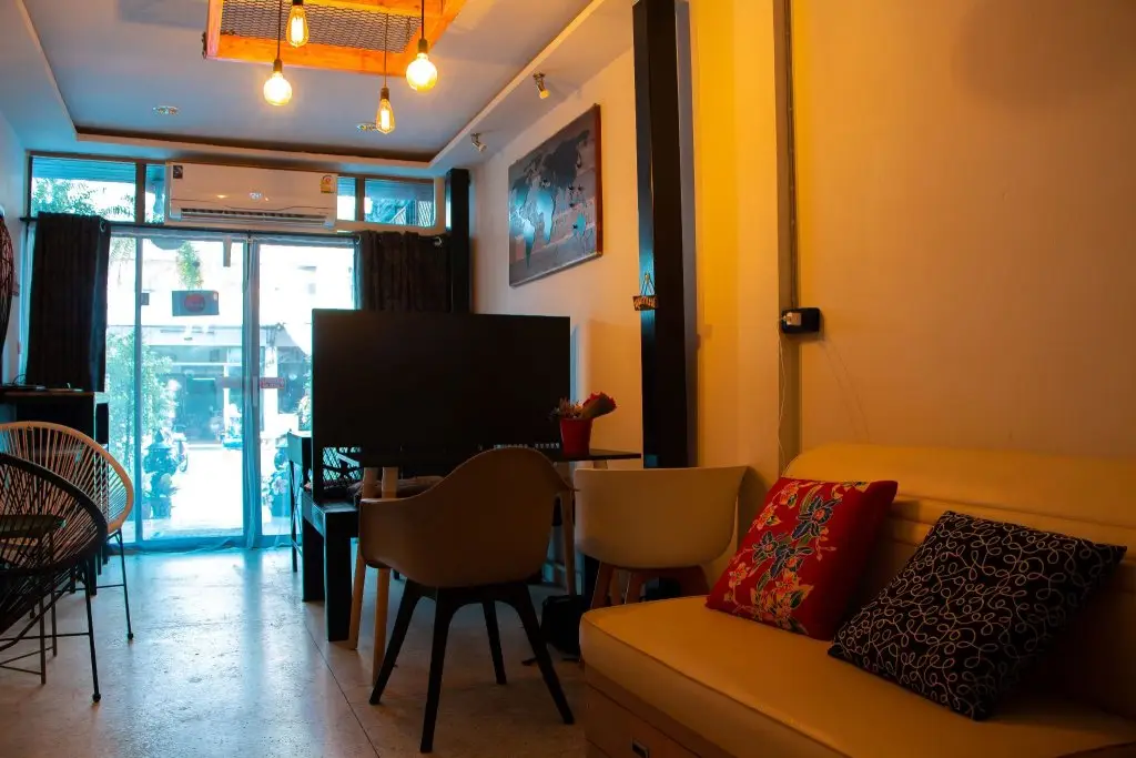 Бангкок: Acozyposhtel