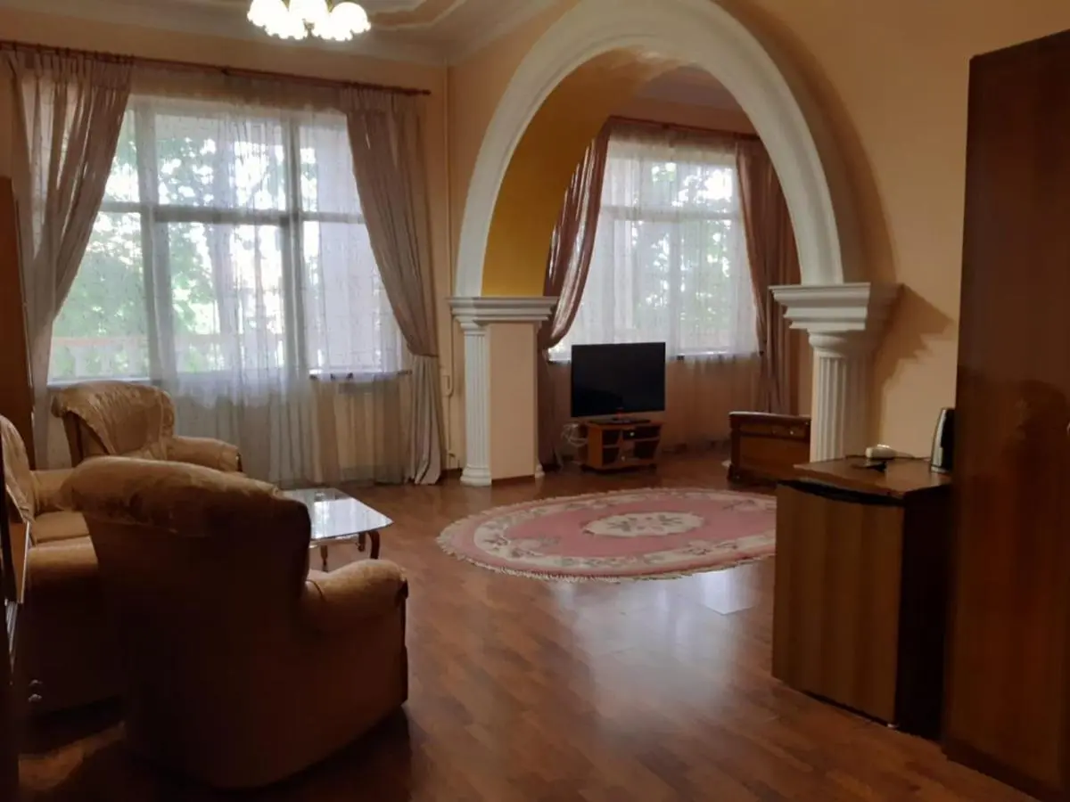 Кисловодск: Гостевой дом Люкс