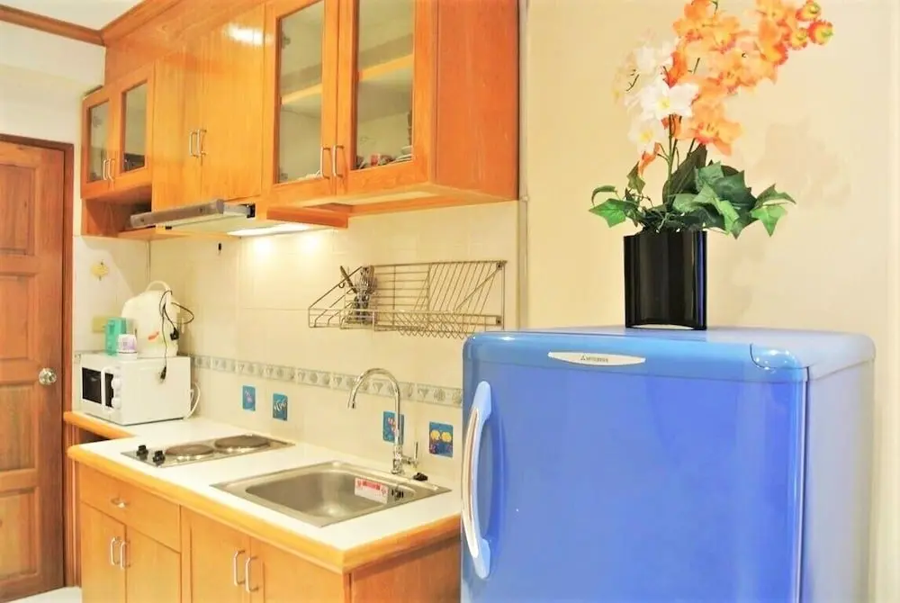 Паттайя: Sea View Studio Apartment Jomtien Beach Condo Pattaya