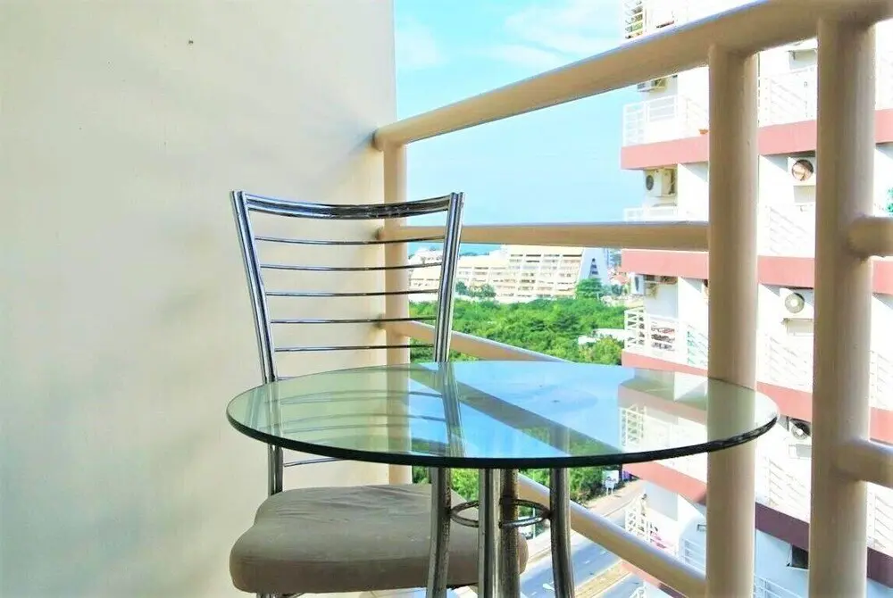 Паттайя: Sea View Studio Apartment Jomtien Beach Condo Pattaya
