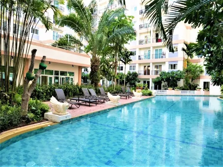 Паттайя: Park Lane Pattaya With Large Lagoon Swimming Pool