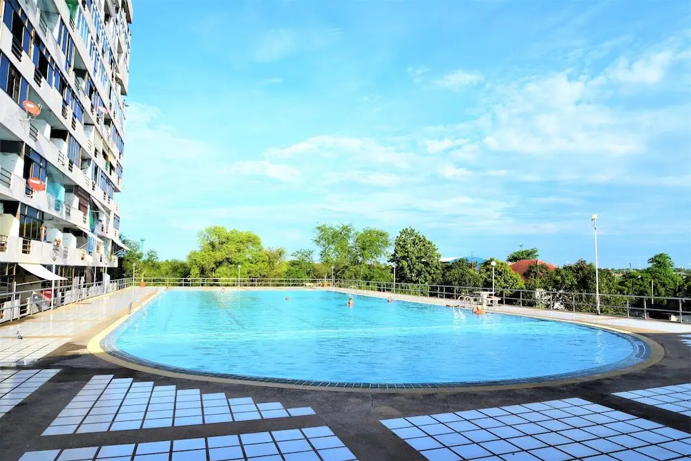 Паттайя: Pattaya Plaza Condotel Large Studio Apartment Sukhumvit
