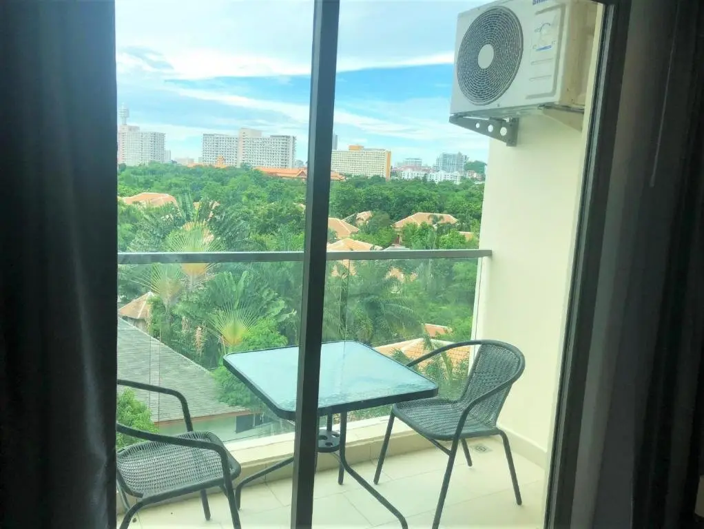 Паттайя: Laguna Beach Resort 2 Studio Condo Pattaya