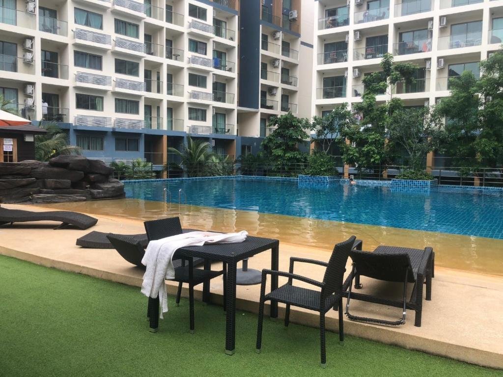 Паттайя: Laguna Beach Resort 2 Studio Condo Pattaya