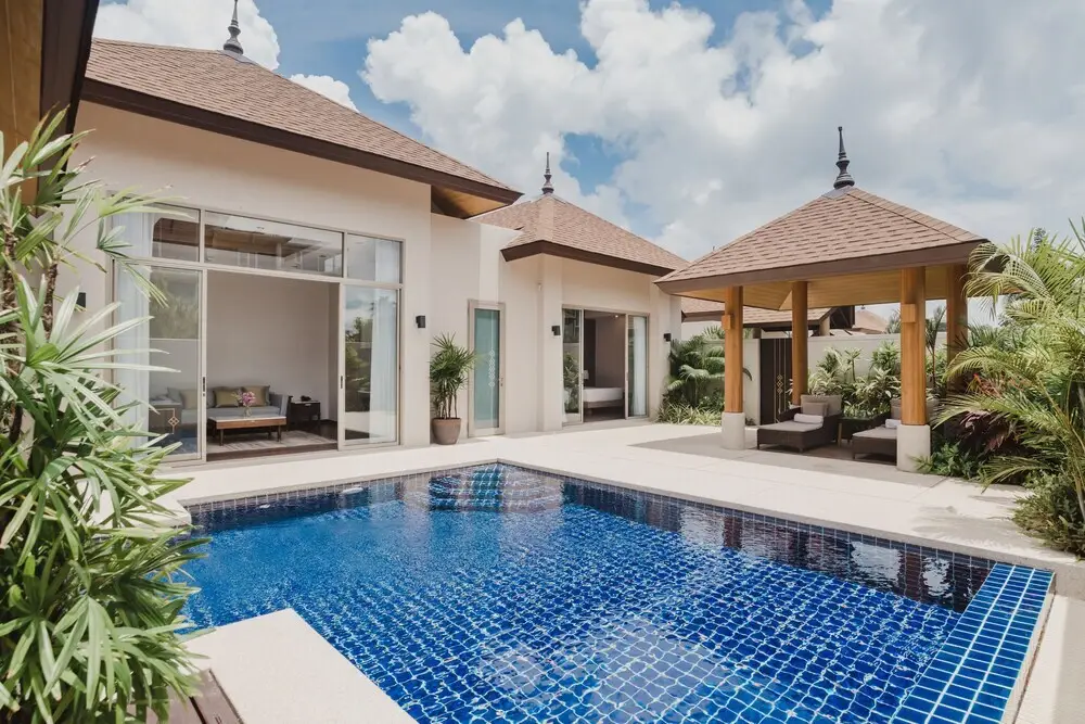 Тхаланг: Splash Beach Villa Resort