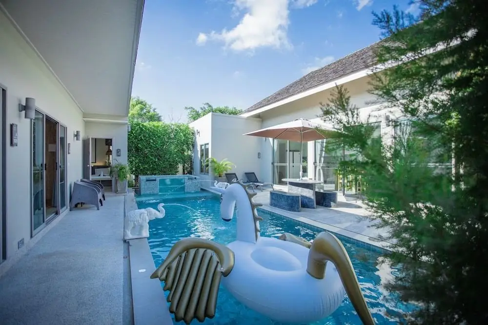Тхаланг: Yipmunta Pool Villa