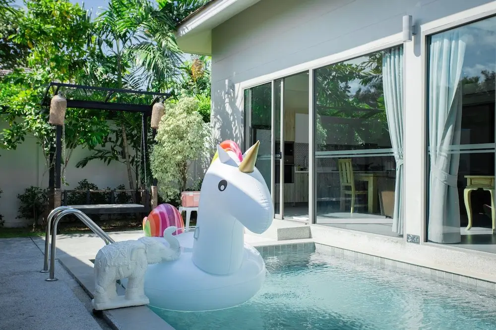 Тхаланг: Yipmunta Pool Villa