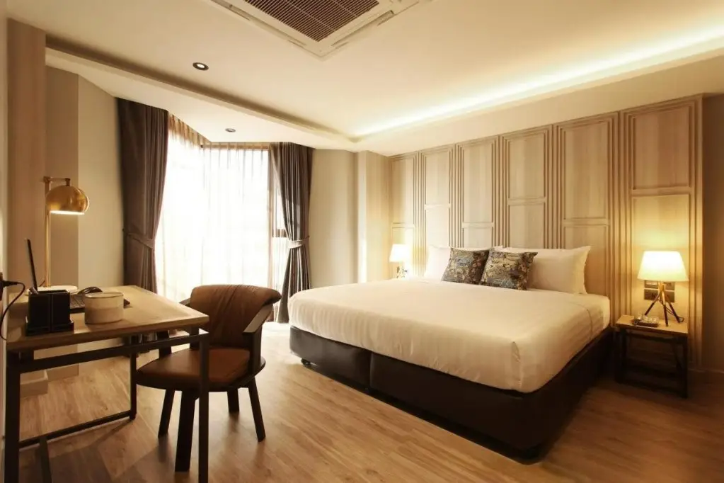 Бангкок: @Nares Hotel