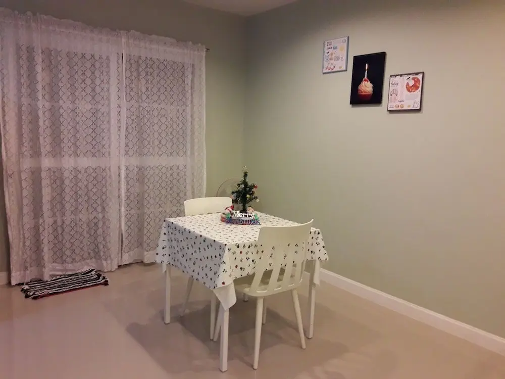 Чиангмай: 2 Storey Townhome for Daily, Weekly or Monthly Rental