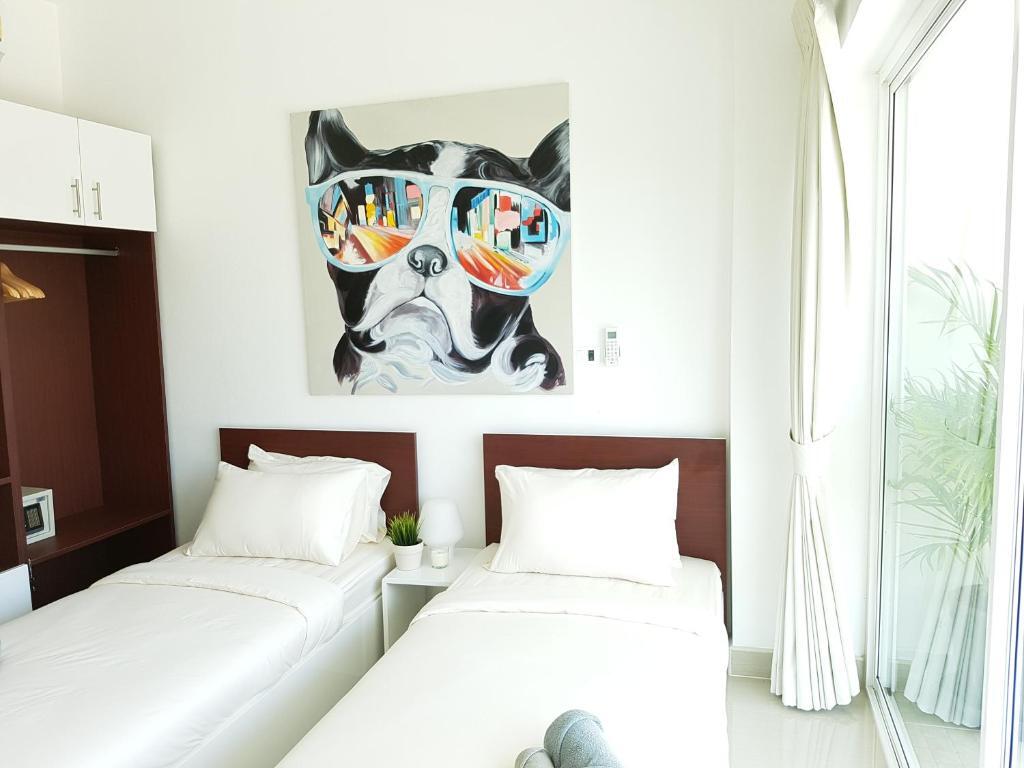 Самуи: Beachside 3-bedroom Townhouse w/ Private Pool at 70 Meters From Beach