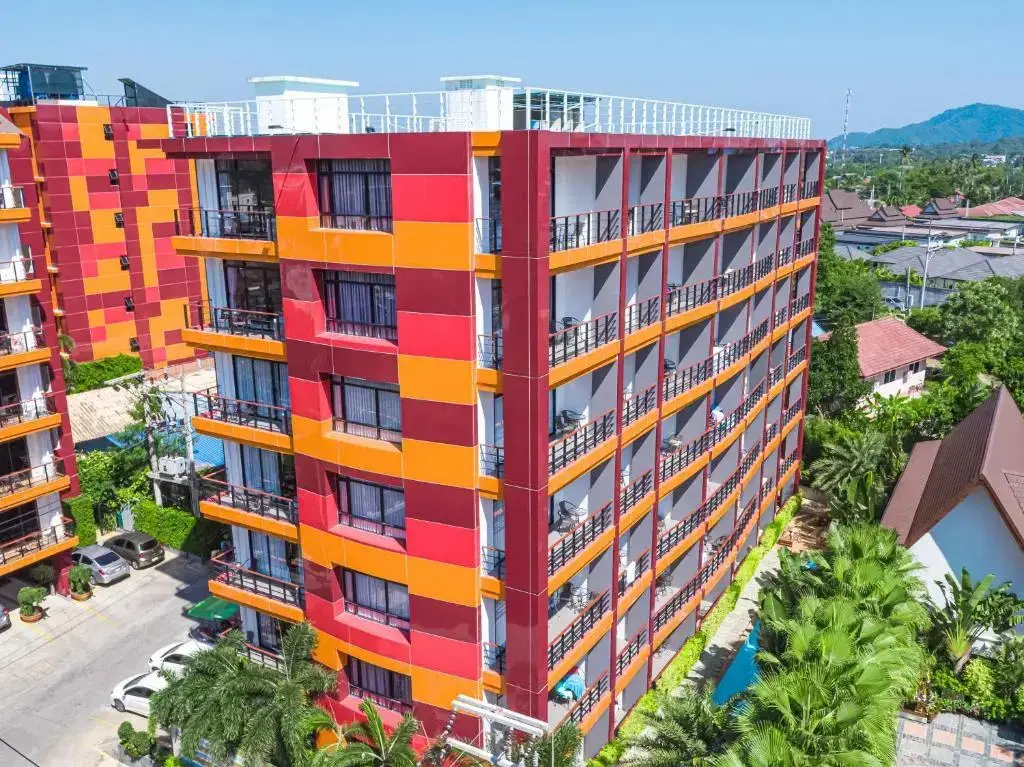 Муанг: Nai Harn Condominium