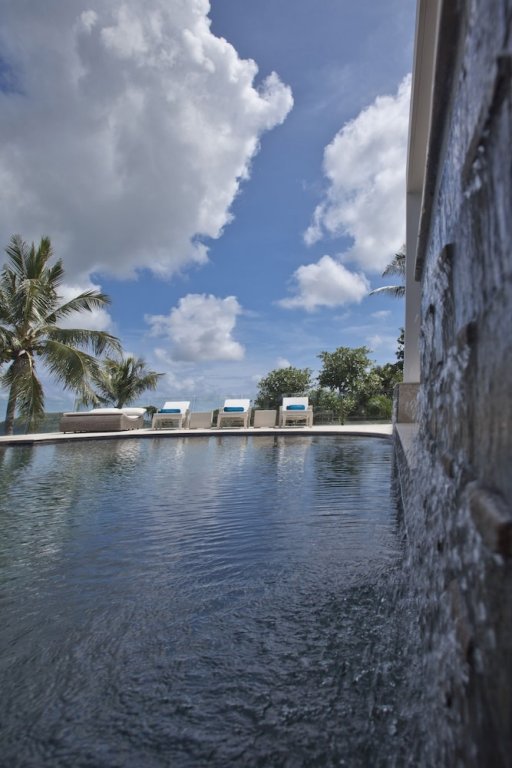 Самуи: Villa Sarasuz is a 5 Star Luxury Villa Located on the Prestigious Bophut Hill