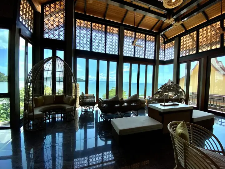 Муанг: Sinae Phuket Luxury Hotel (SHA Extra Plus+)