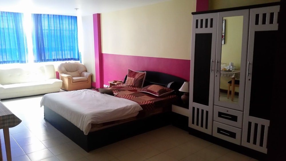 Паттайя: Roadside Guest House