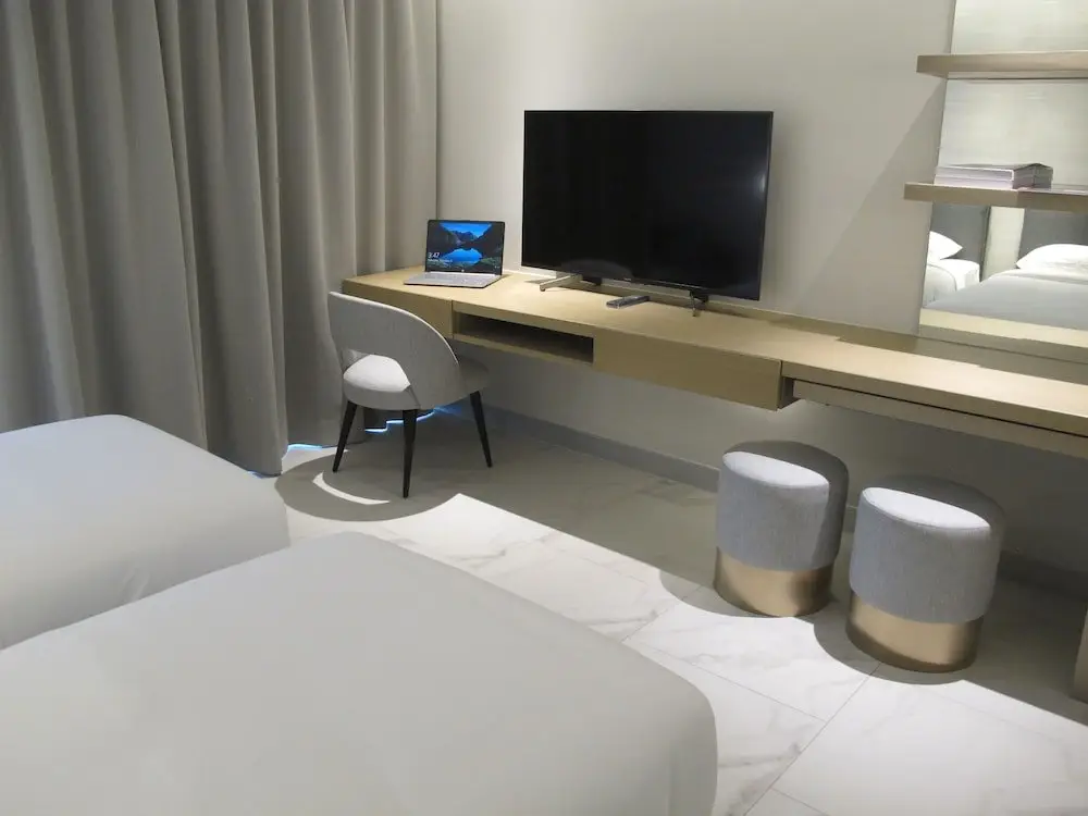 ashley hotel bkk — фото 1