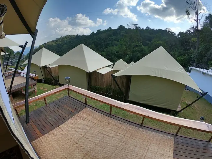 Маерим: Pongyang Jungle Coaster Zipline Camp&Resort