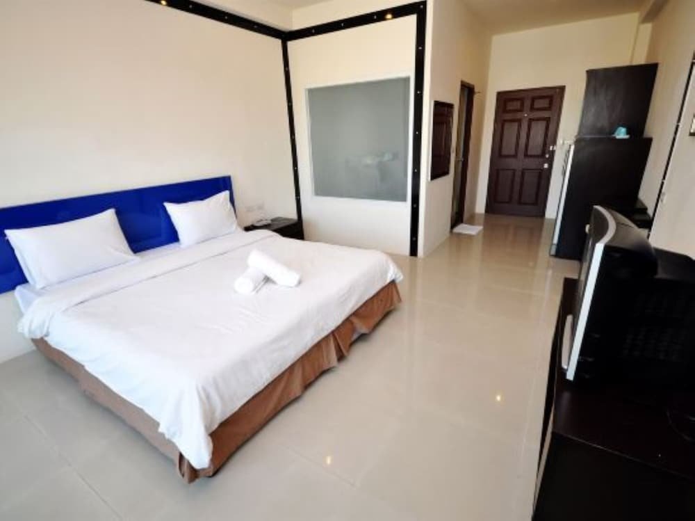 Муанг: Omsaga Phuket Hotel