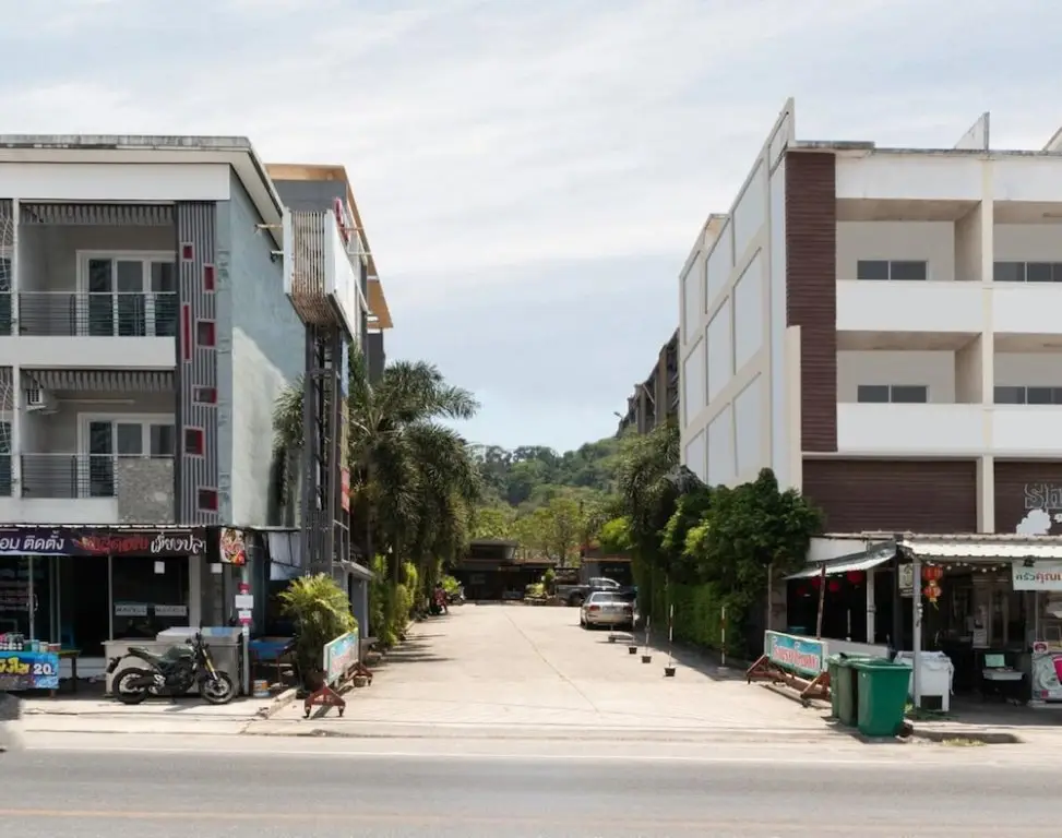 Муанг: Omsaga Phuket Hotel