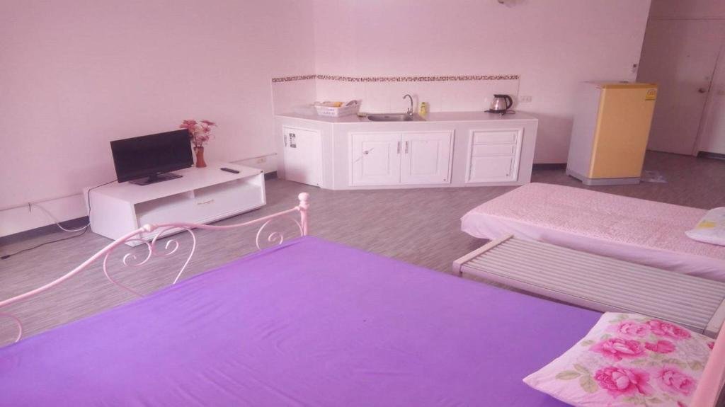 Паккрет: Room in Guest Room - Impact Don Mueang Bangkok Guest House