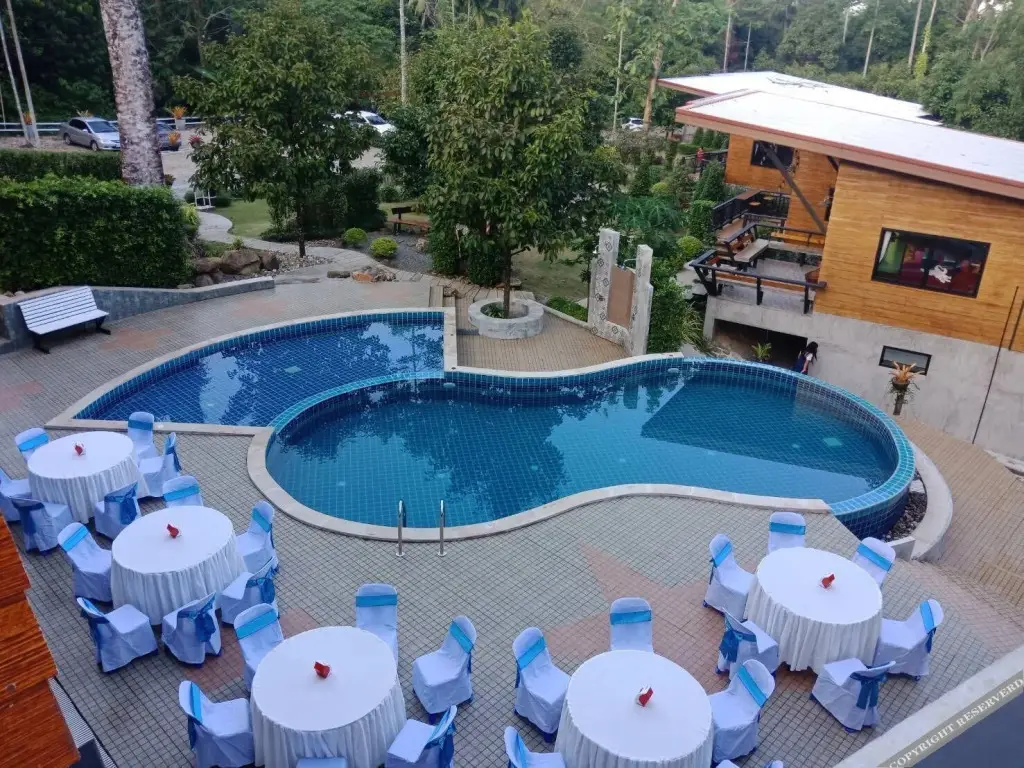 Лансака: Plainam Resort