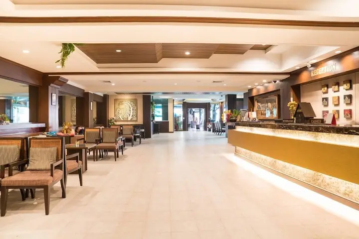 Паттайя: Beachfront Resort & Spa Jomtien, Pattaya