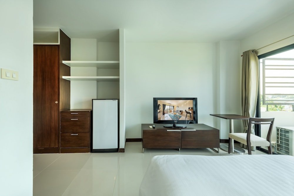 Районг: Aster Residence Rayong