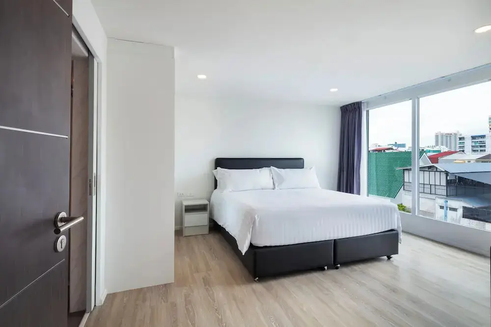Паттайя: The Rizin Hotel Phratumnak