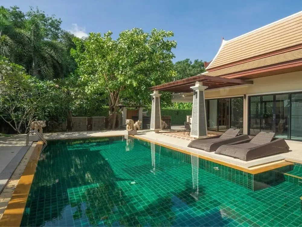 Муанг: Empylean Modern Thai Villa