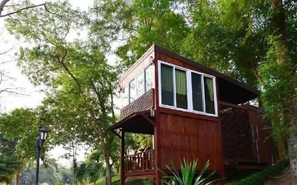 Сай Йок: Cliff & Cape Camping Resort