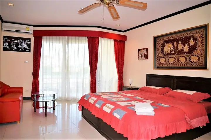 Паттайя: Plaza Residence Jomtien Beach - Large Studio Condo