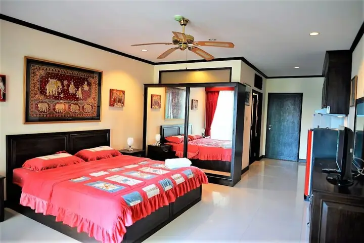 Паттайя: Plaza Residence Jomtien Beach - Large Studio Condo