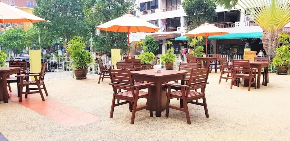 Паттайя: Plaza Residence Jomtien Beach - Large Studio Condo