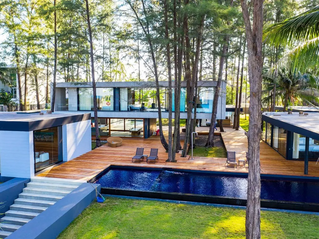 Такуа-Тунг: Grand Villa Noi