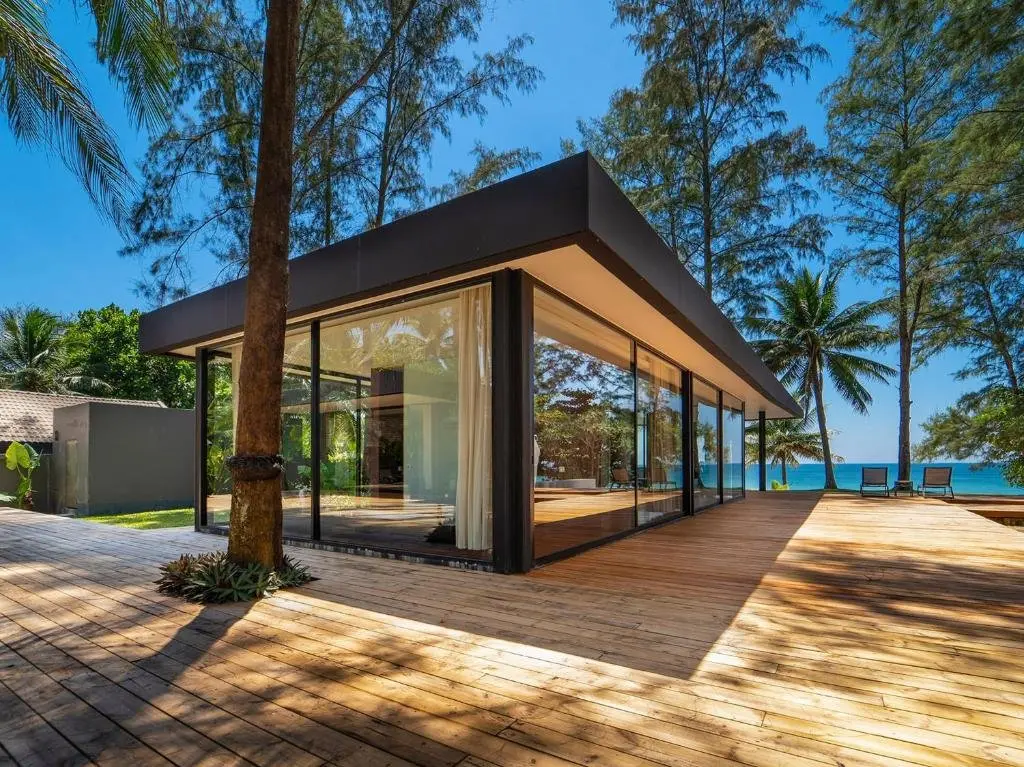 Такуа-Тунг: Grand Villa Noi