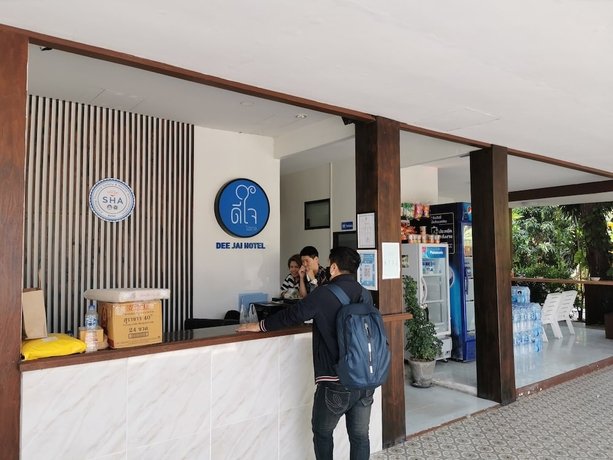 Сирача: Dee jai hotel