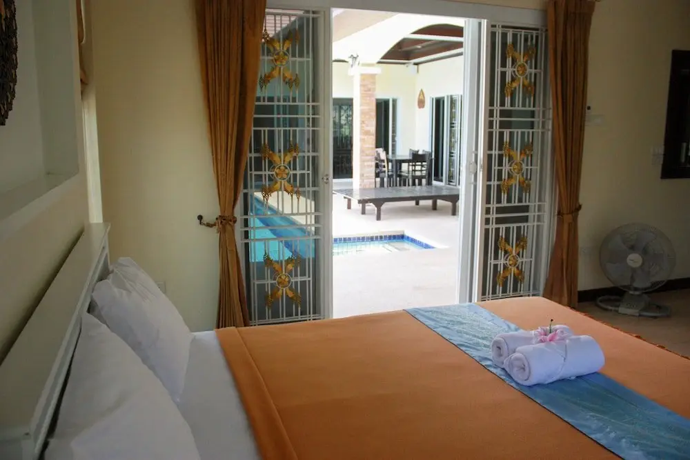 Чаам: Ban Steven Pool Villa Cha Am
